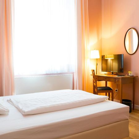Hotel Villa Viktoria Luise Blankenburg  Extérieur photo
