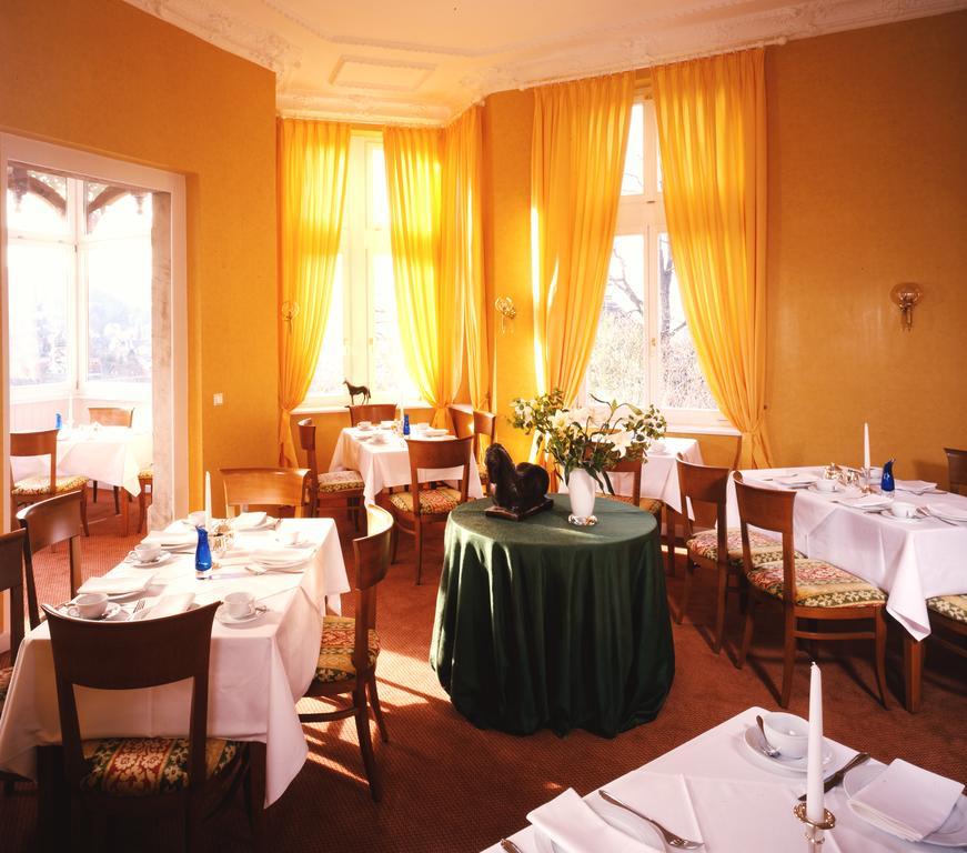 Hotel Villa Viktoria Luise Blankenburg  Extérieur photo