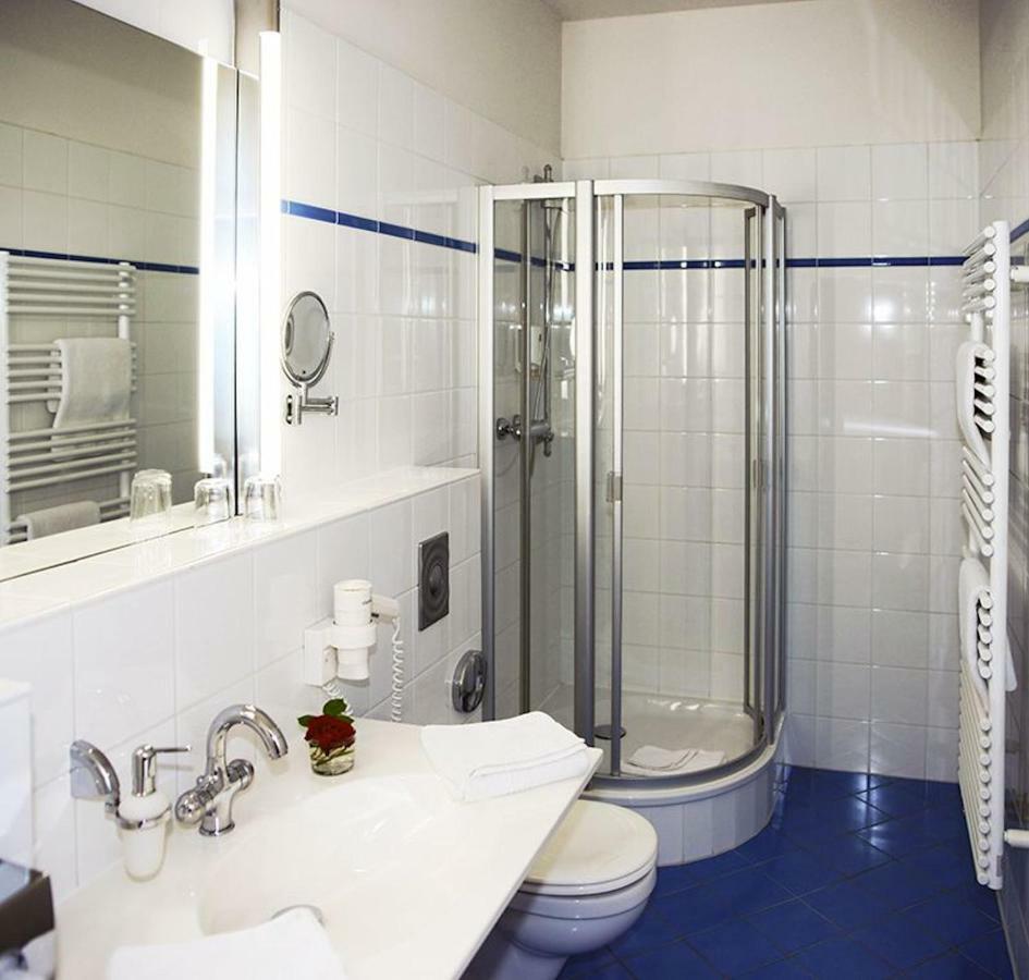 Hotel Villa Viktoria Luise Blankenburg  Extérieur photo